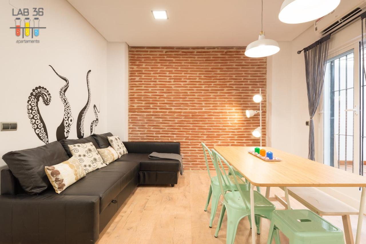 Lab 36 Apartaments Malaga Bagian luar foto